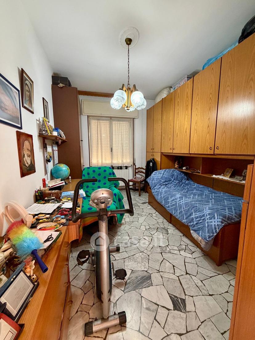 Trilocale in Viale Bolivia 8 — foto 35 di 43