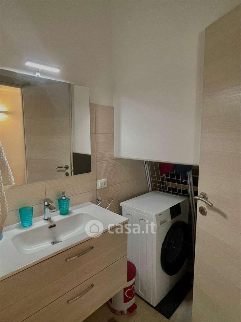 Monolocale in Via Ferdinando Isola 18 — foto 4 di 7
