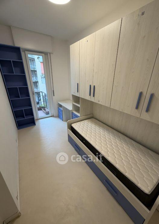 Stanza in Via Leone Leoni — foto 12 di 15