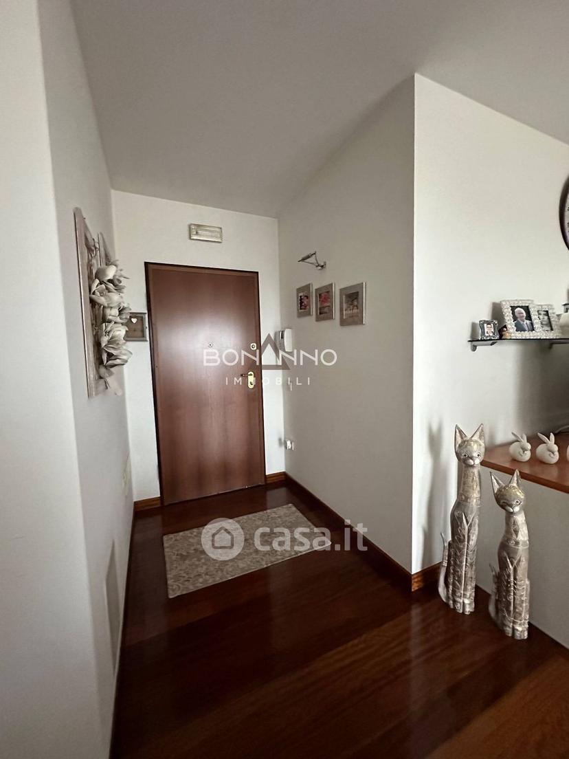 Trilocale in Via dei Carpani — foto 18 di 24