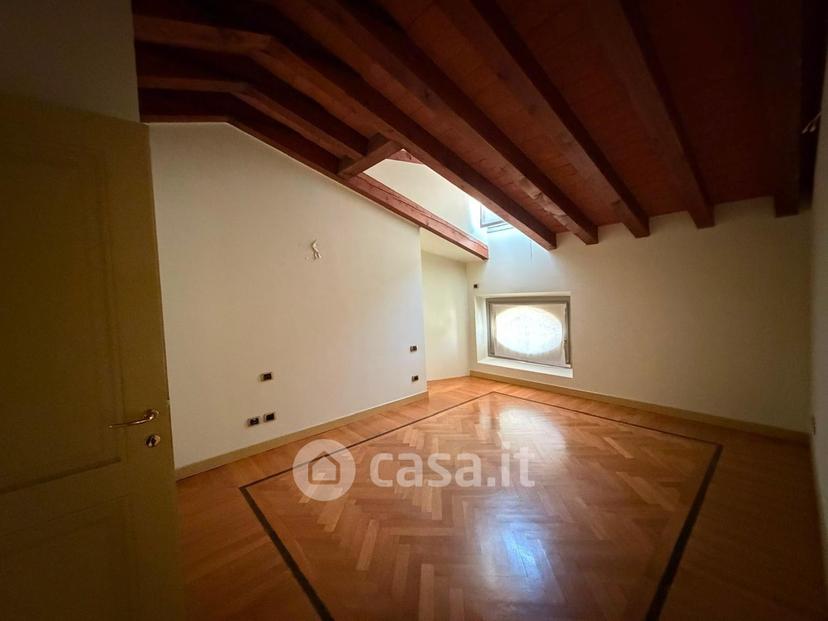Trilocale in Via XX Settembre — foto 11 di 19