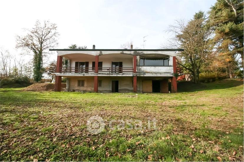 Villa in Via Avv. G. Colombo 8 — foto 21 di 34