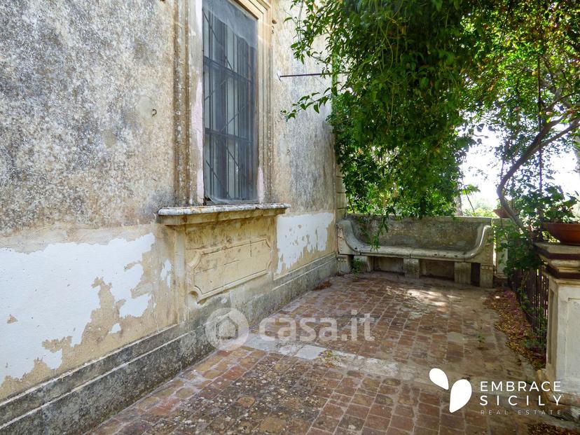 Villa in Villa Bibbia — foto 5 di 39