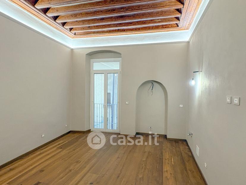 Monolocale in Via dei Forni — foto 8 di 11