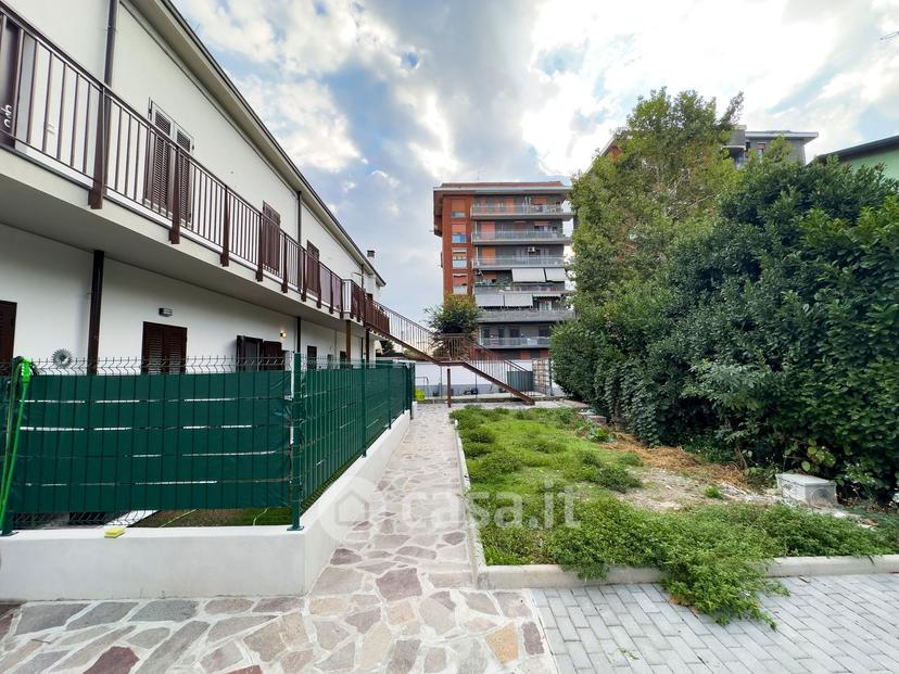 Trilocale in Via Verbano 13 — foto 8 di 14