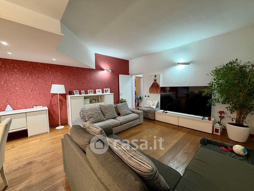 Trilocale in Via Stadio 10 — foto 3 di 43