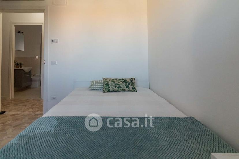 Stanza in Via Cavour 46 — foto 19 di 21