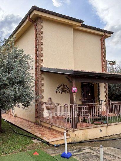 Villa in Via del Cormorano 12 — foto 3 di 31