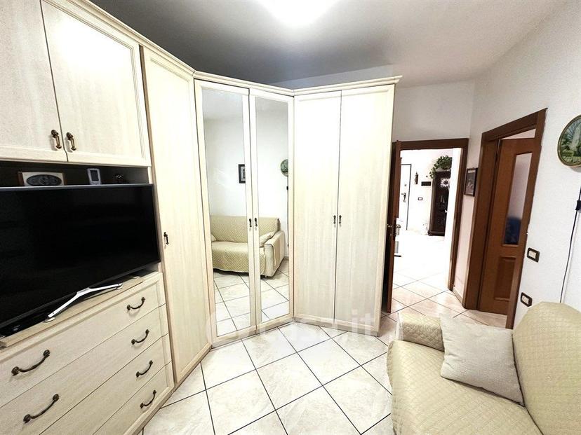 Trilocale in Via Giotto — foto 11 di 22