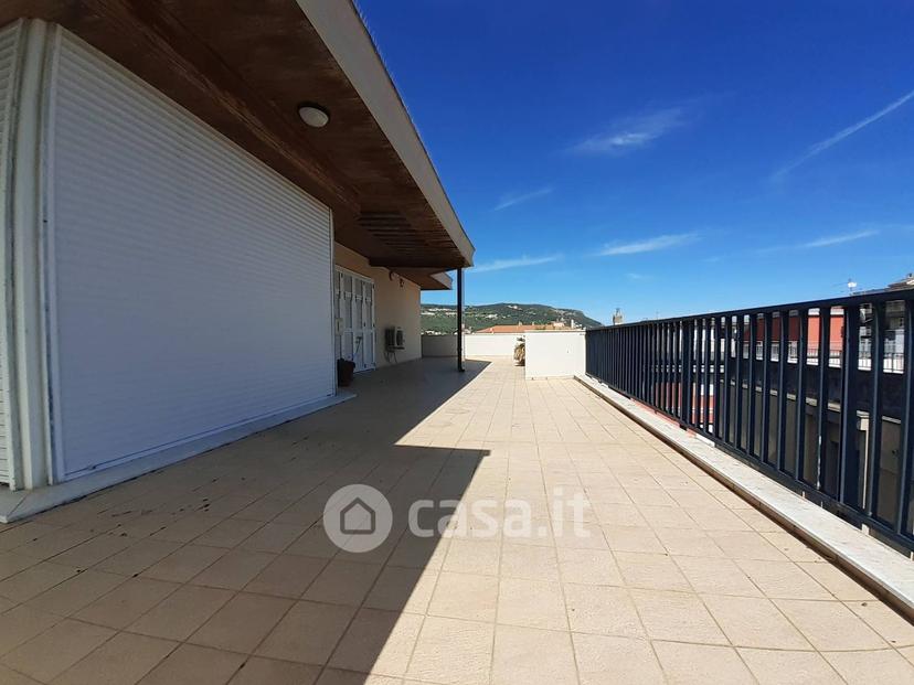 Trilocale in Corso Italia — foto 6 di 6