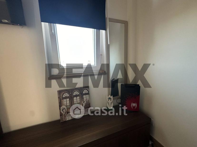 Trilocale in Via Vincenzo Roppo 72 — foto 3 di 11