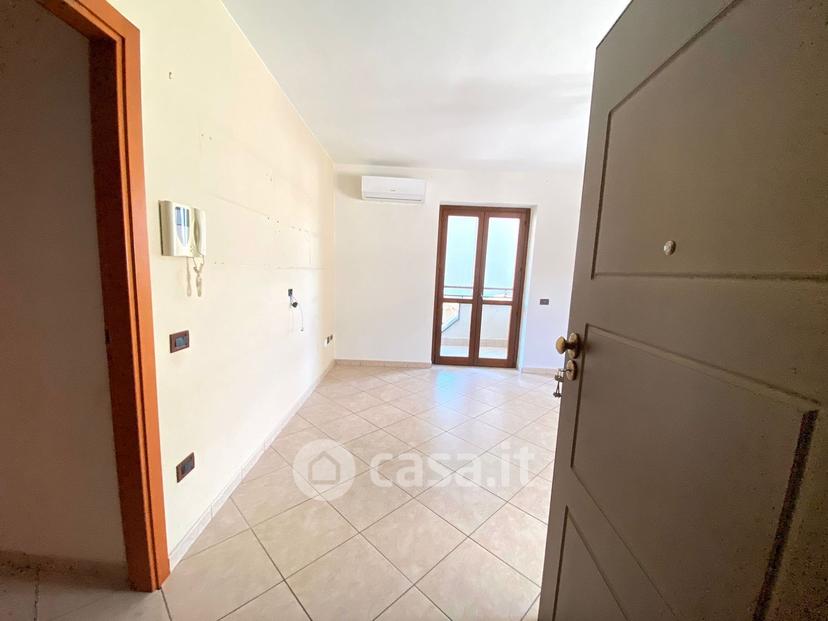 Trilocale in Corso Campano 470