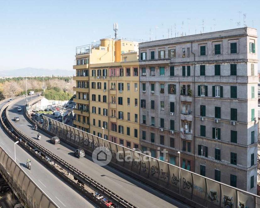 Stanza in Viale dello Scalo S. Lorenzo 65 — foto 27 di 46