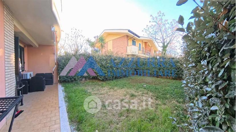 Trilocale in Via Giovanni Beltrame — foto 18 di 24