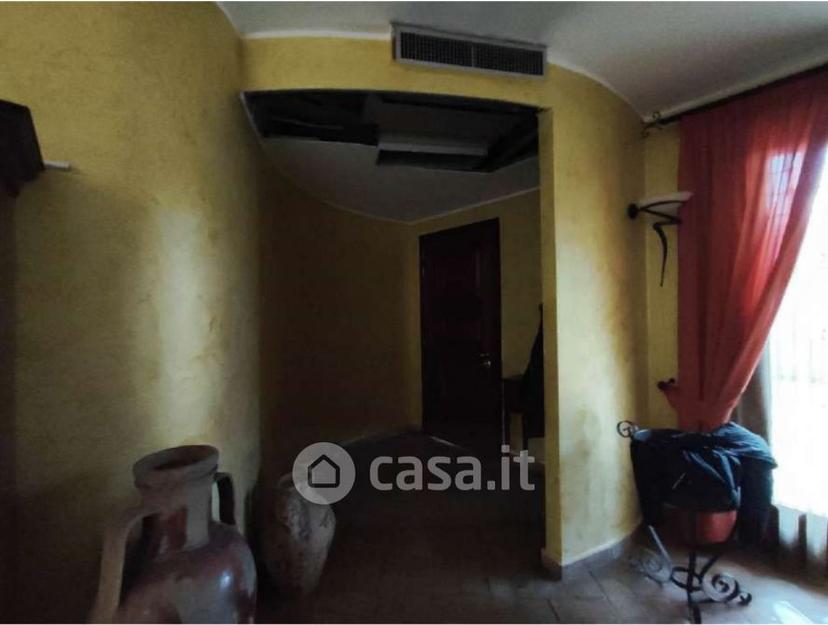 Quadrilocale in Corso 25 Archi — foto 30 di 32