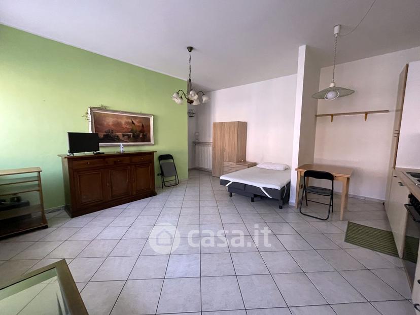 Monolocale in Via Cernaia — foto 6 di 22