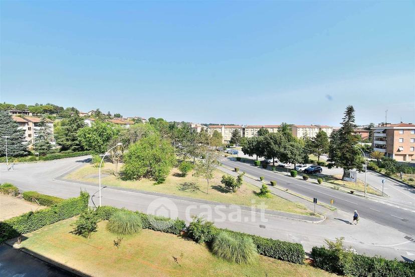 Trilocale in Via I Maggio — foto 12 di 23