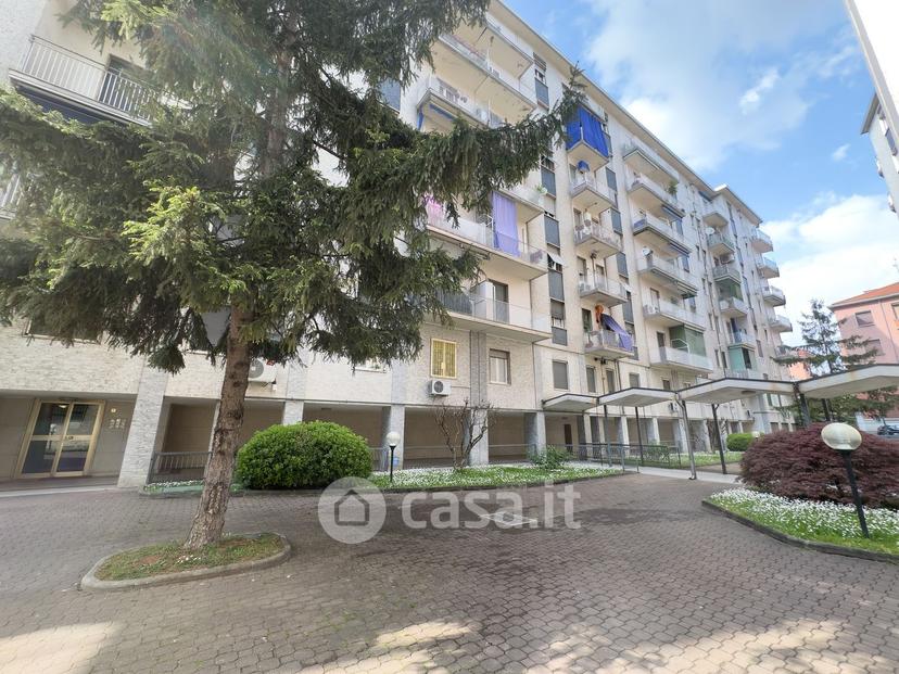 Bilocale in Viale Giacomo Matteotti 275 — foto 2 di 29