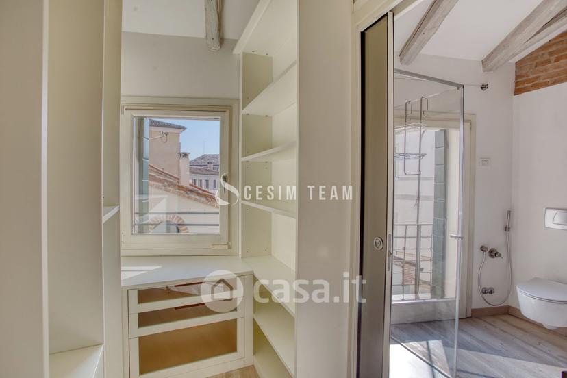 Monolocale in Piazza Silvio Trentin — foto 16 di 28
