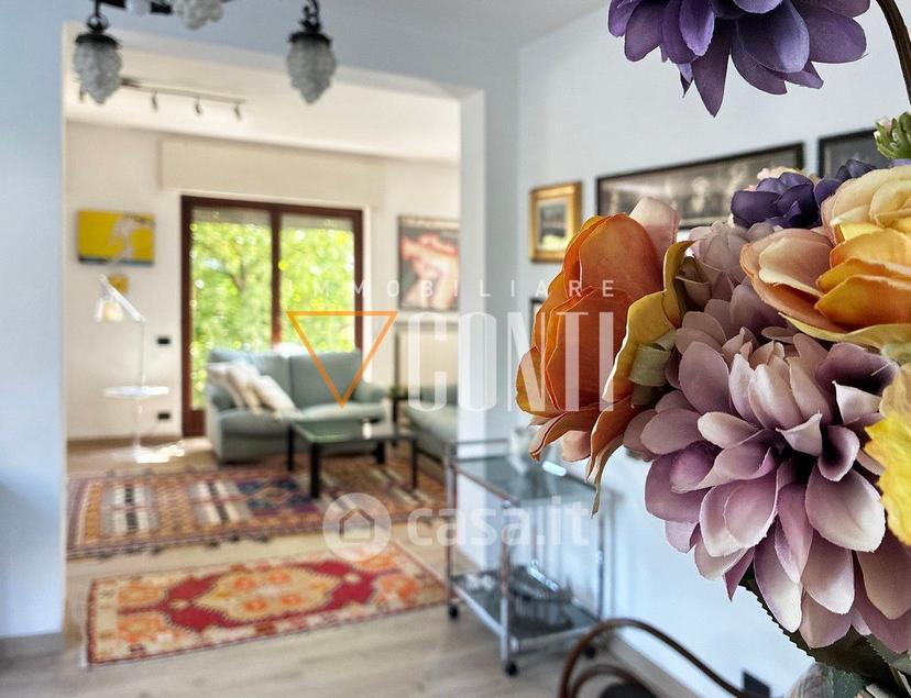 Villa in Via D. Bernacchi — foto 9 di 35
