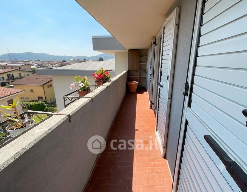 Quadrilocale in Via Angelo Canossi 3 — foto 12 di 15