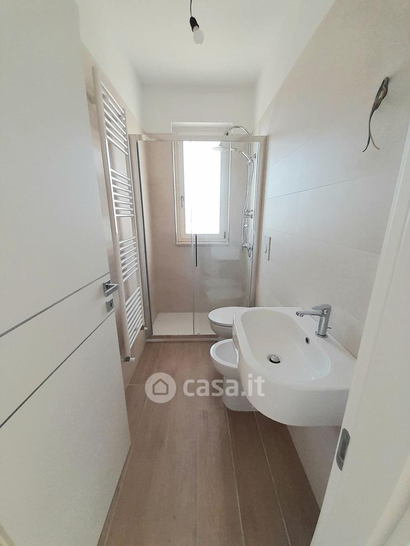 Appartamento in Via Mario Ronzini — foto 32 di 51
