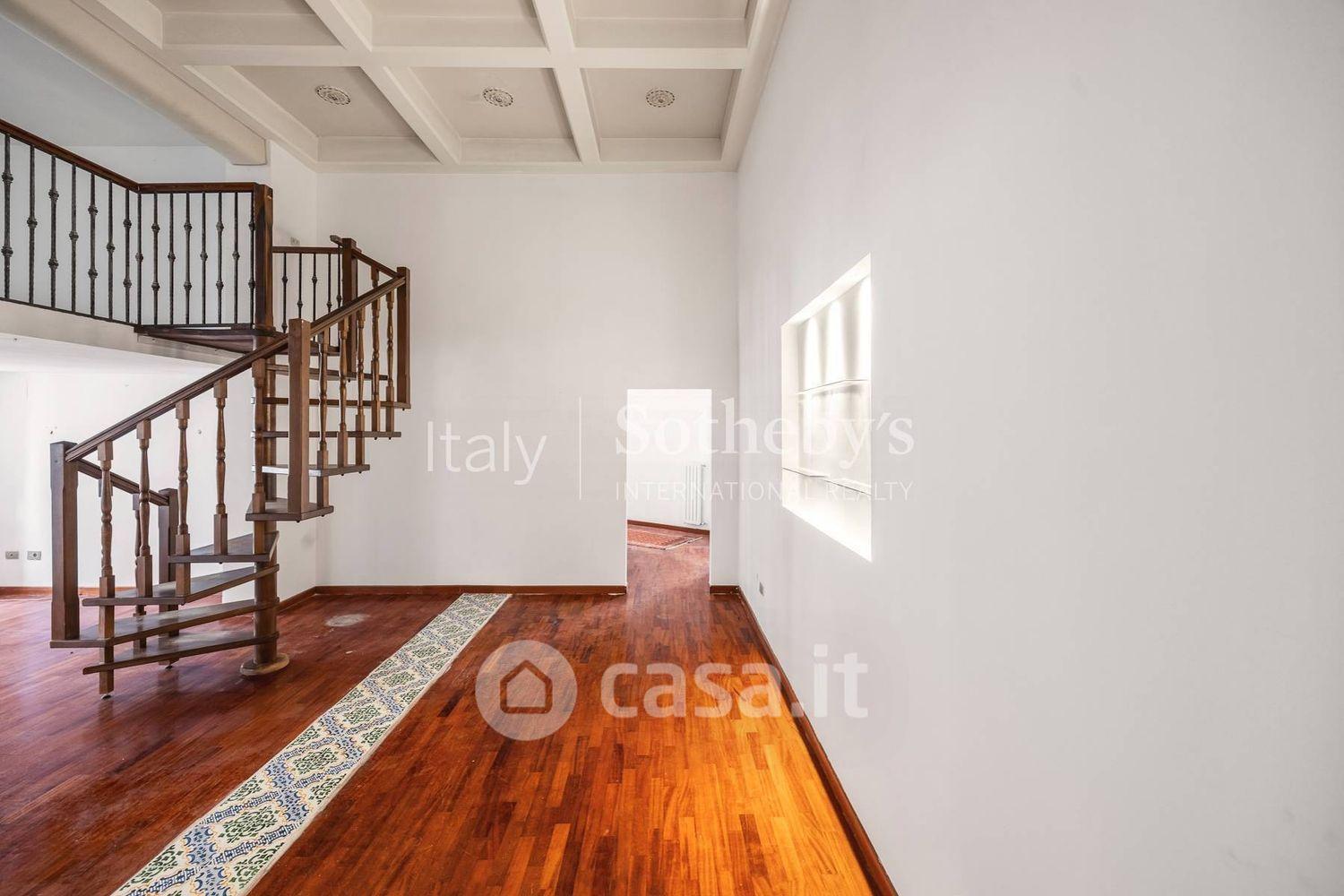 Appartamento in Via Brunetto Latini
