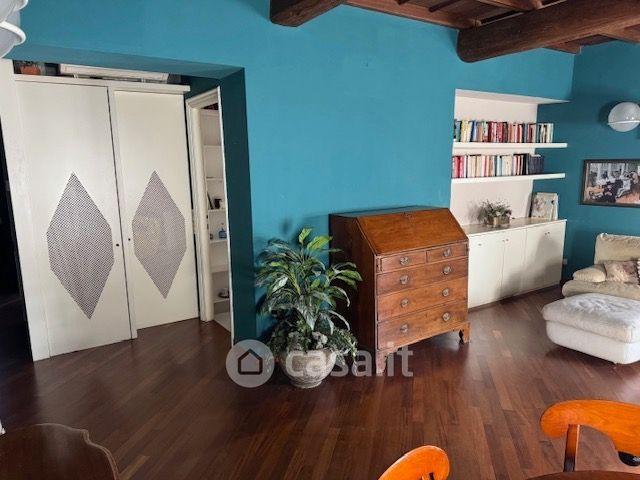 Trilocale in Via Cairoli — foto 35 di 50