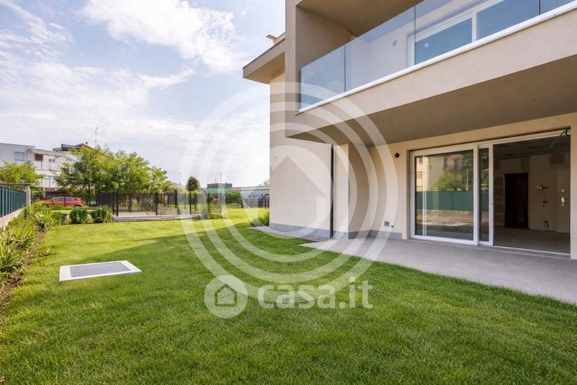 Trilocale in Via Filippo Turati 10 — foto 11 di 20