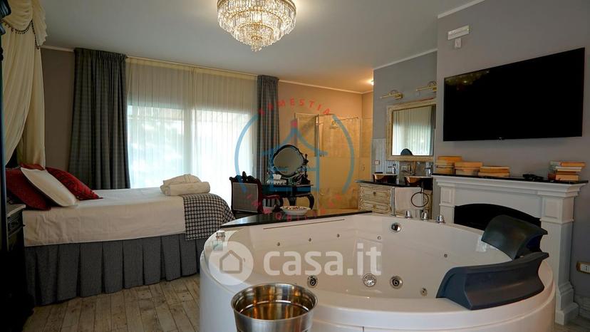 Villa in Via Roma — foto 20 di 58