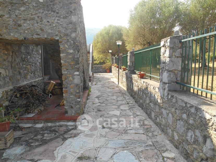Trilocale in Via Altieri 14 — foto 29 di 33