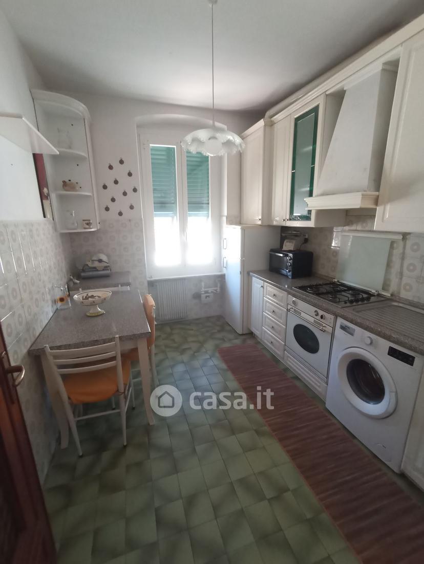 Trilocale in Via Magenta 8 — foto 11 di 42