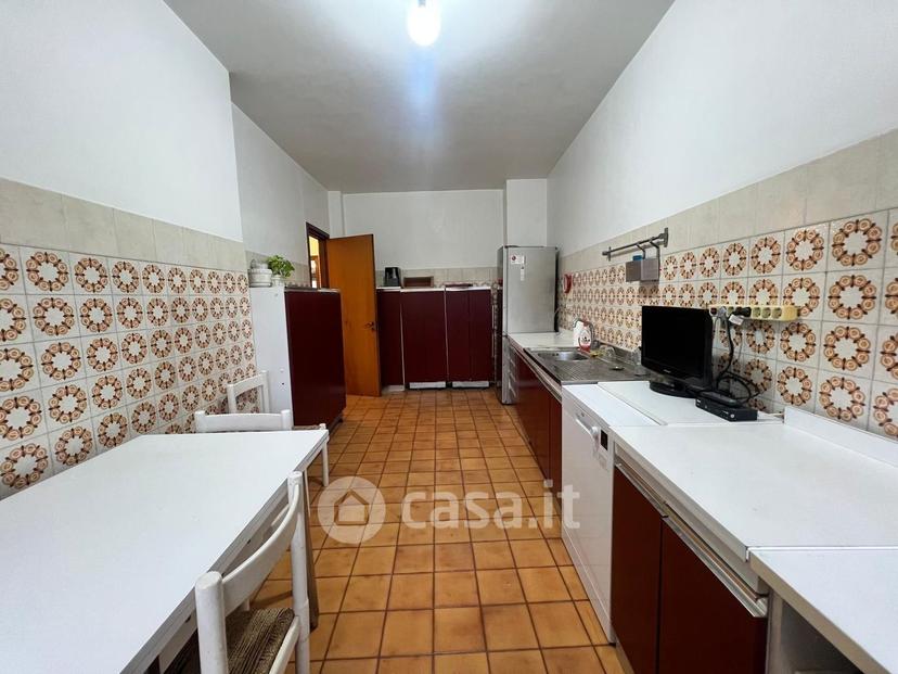Stanza in Via Elio Lampridio Cerva — foto 14 di 19