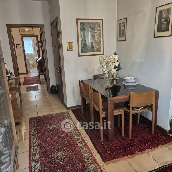 Quadrilocale in Via Torelli 9 — foto 4 di 26