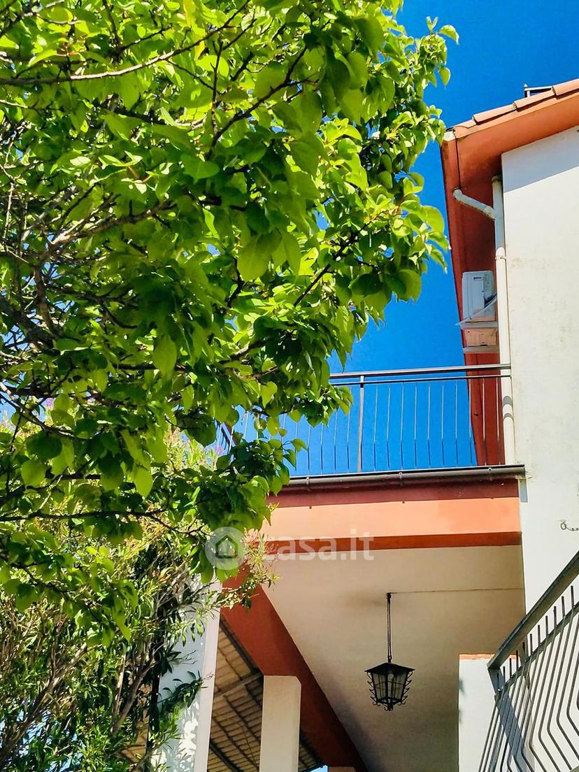 Villa in Via Fratelli Aristide E Alduino Castellini 8 — foto 25 di 49