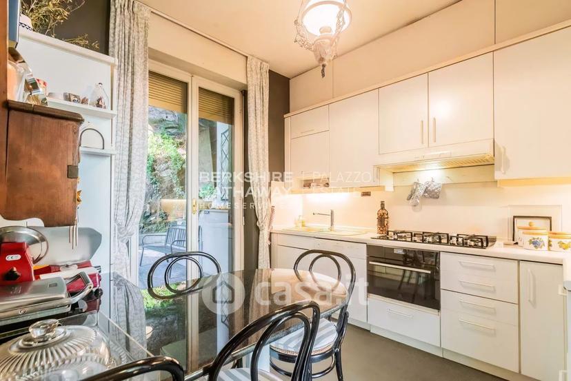 Villa in Via Per Brunate — foto 17 di 44