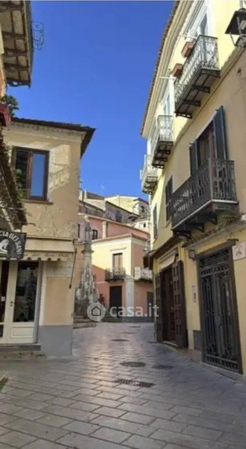 Quadrilocale in Via Angiporto Cavour — foto 11 di 14