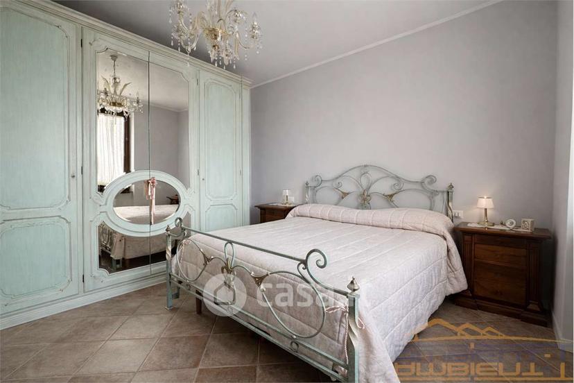 Villa in Via Marco Polo 10 — foto 14 di 40