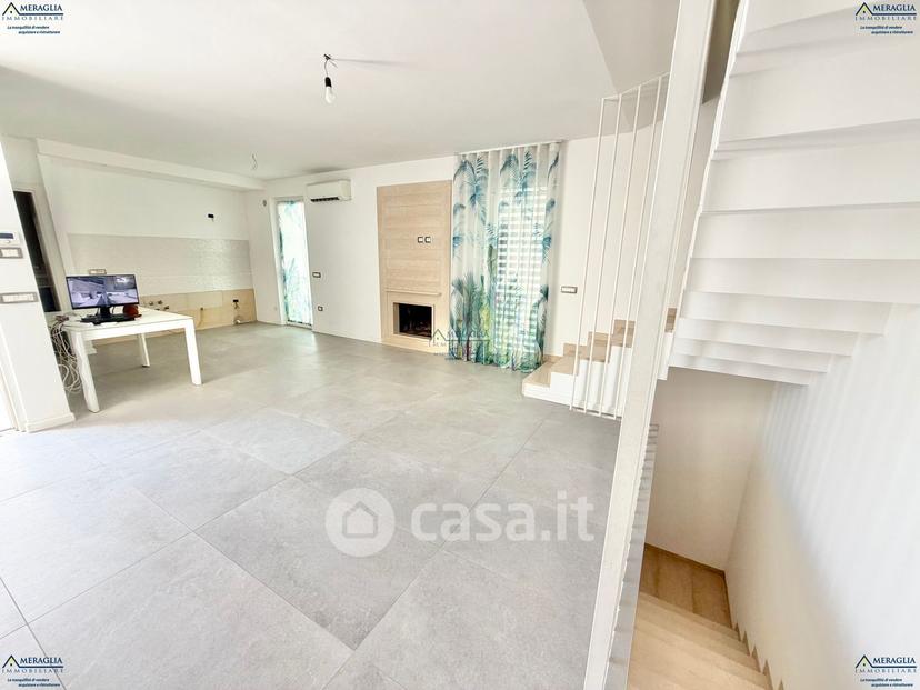 Villa in Via Roma — foto 27 di 31