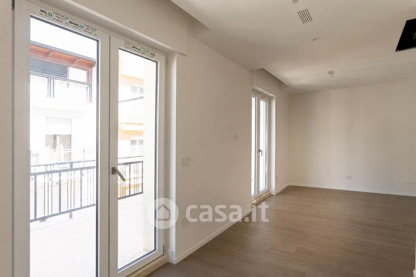 Bilocale in Via Galileo Galilei 50 — foto 13 di 14