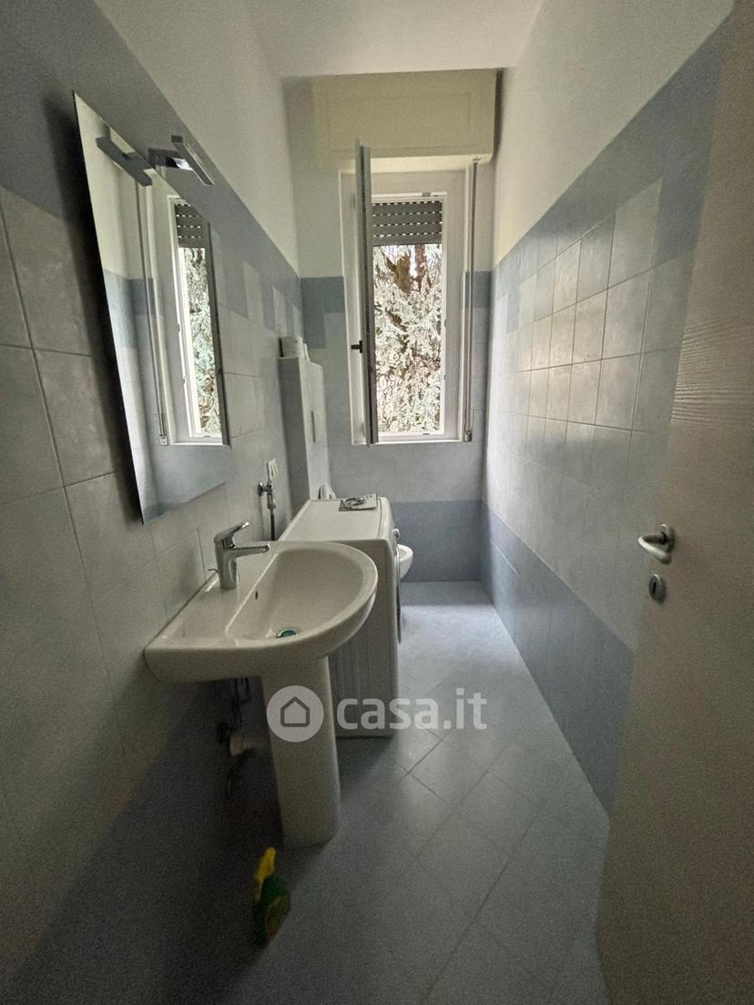 Stanza in Via Monte Nero 19 — foto 14 di 20