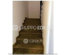 Trilocale in Contrada Bombaconi