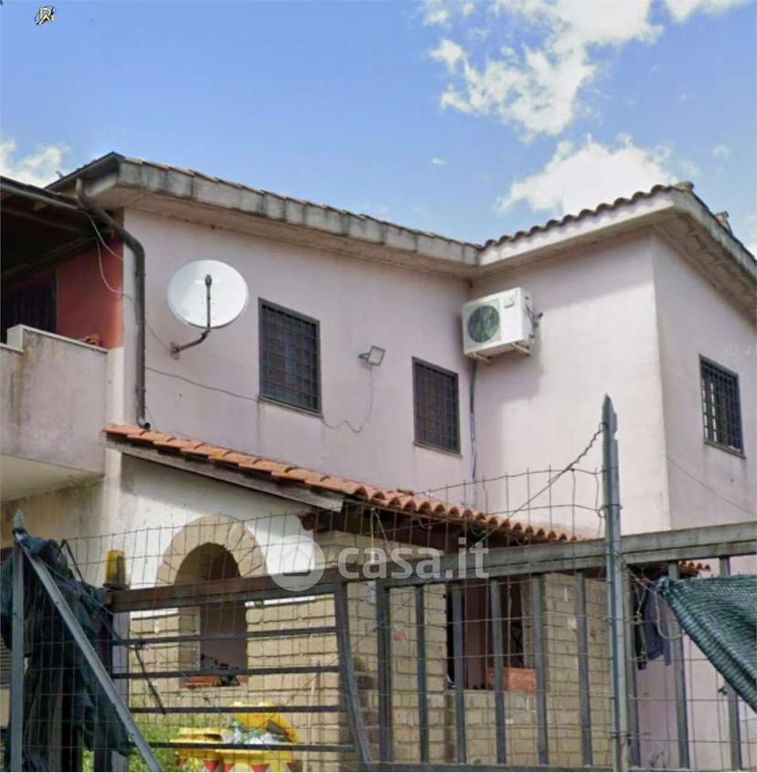 Quadrilocale in Via del Fosso di San Silvestro — foto 8 di 38