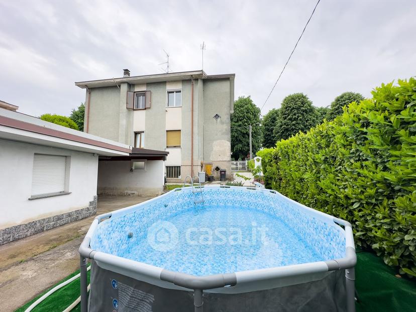 Trilocale in Viale Italia 66 — foto 50 di 63