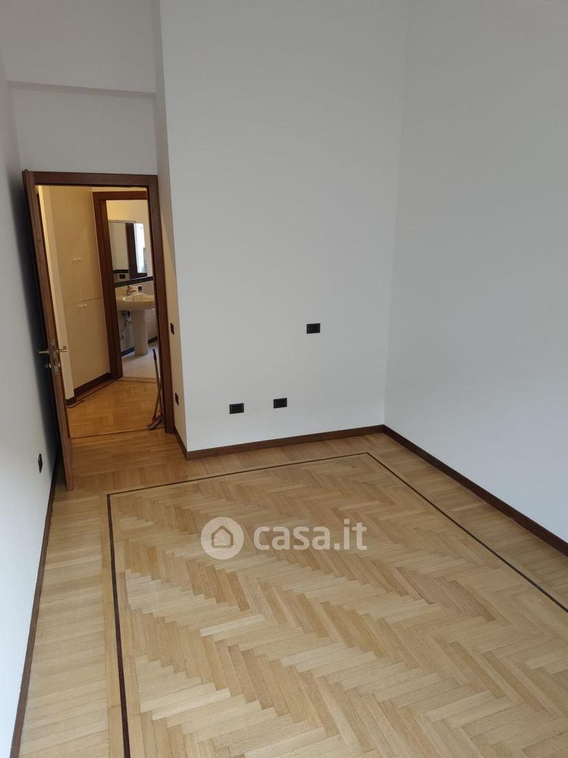 Quadrilocale in Via Beato Luca Belludi — foto 25 di 29