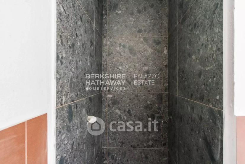 Quadrilocale in Via Roma — foto 24 di 40