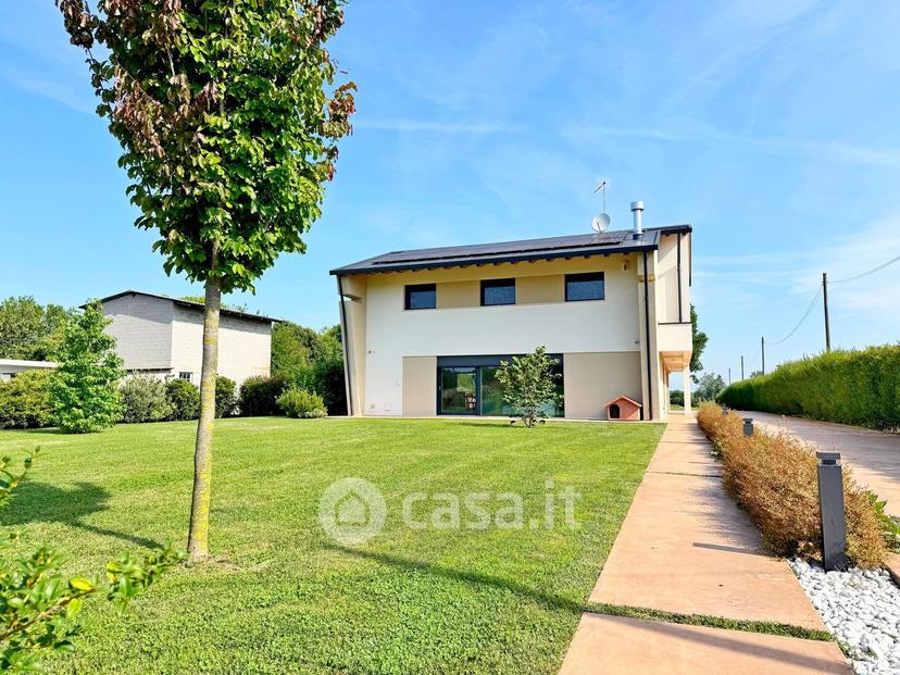 Villa in Via Mielma — foto 2 di 18