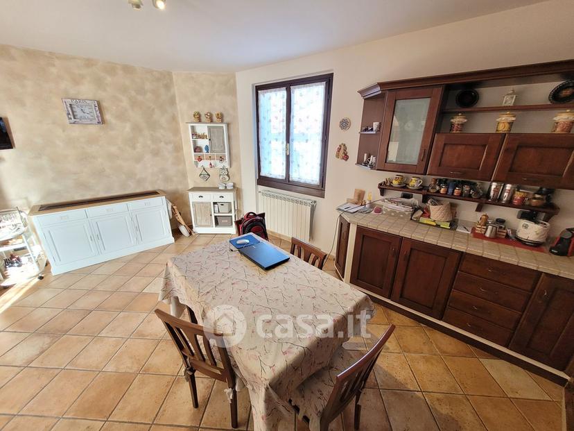 Trilocale in Via Monte Grappa 153 — foto 18 di 21