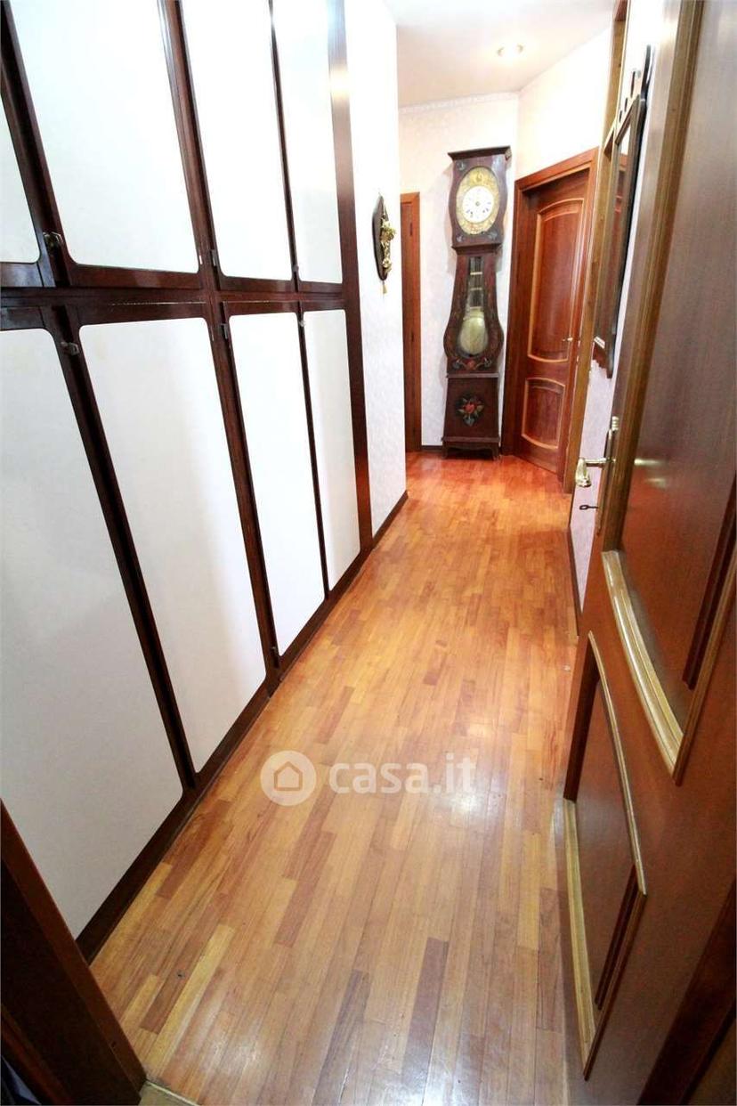 Quadrilocale in Via Fara 31 — foto 15 di 39
