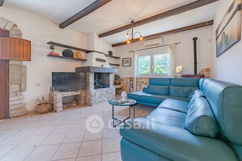 Villa in Strada Comunale Brindisi 6 — foto 44 di 54